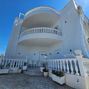 Maison d'hôtes A & A, Ksamil